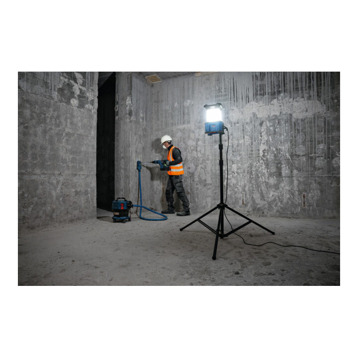 Bosch Lampe de chantier sans fil GLA 18VH-7500 + câble d'alimentation IEC