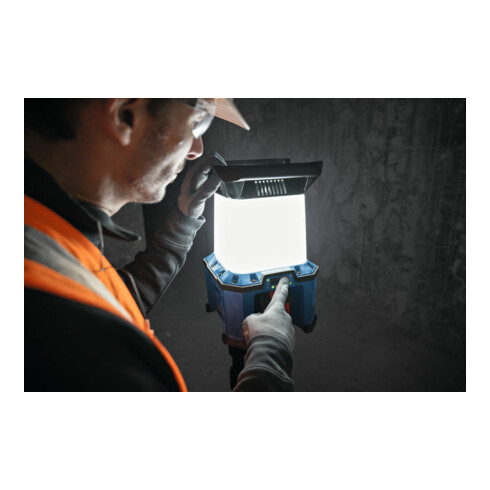 Bosch Lampe de chantier sans fil GLA 18VH-7500 + câble d'alimentation IEC