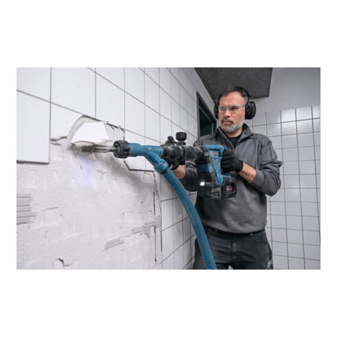 Bosch Marteau perforateur sans fil SDS max GSH 18V-5 dans XL-BOXX