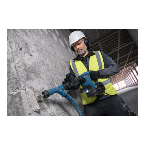 Bosch Marteau perforateur sans fil SDS max GSH 18V-5 dans XL-BOXX