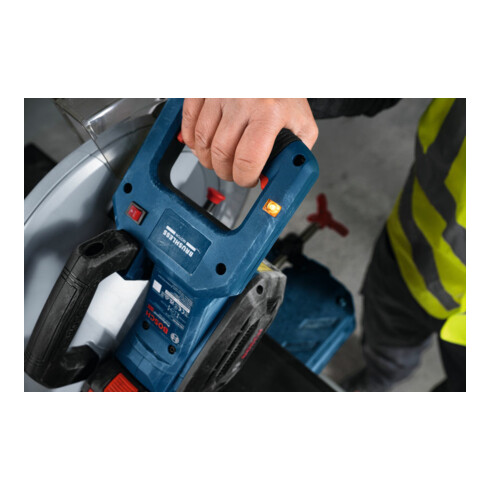 Bosch Metalltrennsäge GCD 18V-355