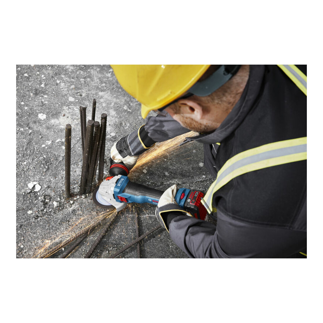 Bosch Meuleuse d'angle sans fil GWS 18V-11 S