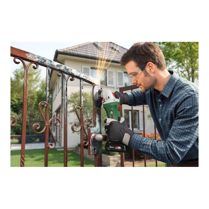 Bosch Meuleuse d’angle sans fil PWS 18V-70