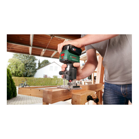 Bosch Oberfräse AdvancedTrimRouter 18V-8