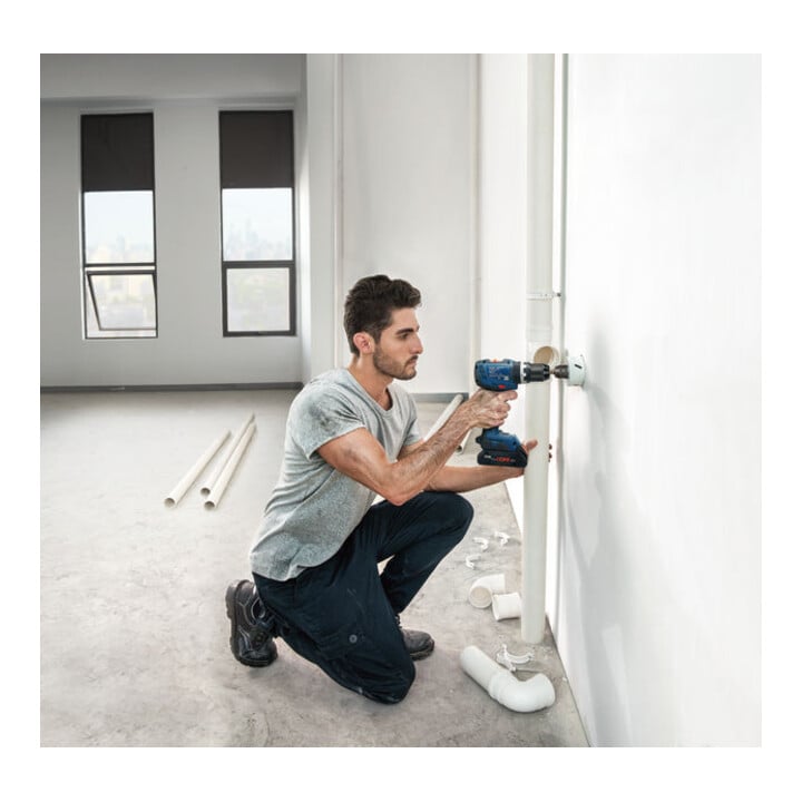 Bosch Perceuse-visseuse à percussion sans fil GSB 18V-65 avec 2 x batterie ProCORE18V 4.0Ah, L-BOXX 136