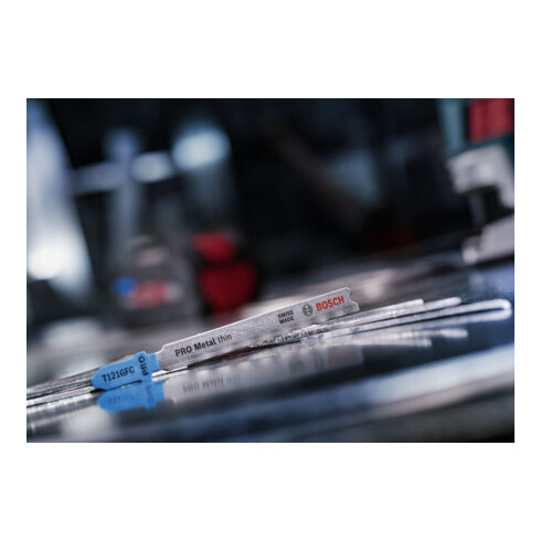 Bosch PRO Metal thin T121GFC Stichsägeblatt, 92 mm, 2-tlg.