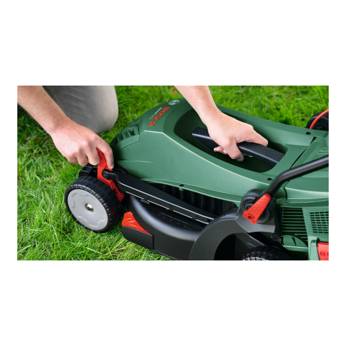 Bosch Rasenmäher UniversalRotak 34-405
