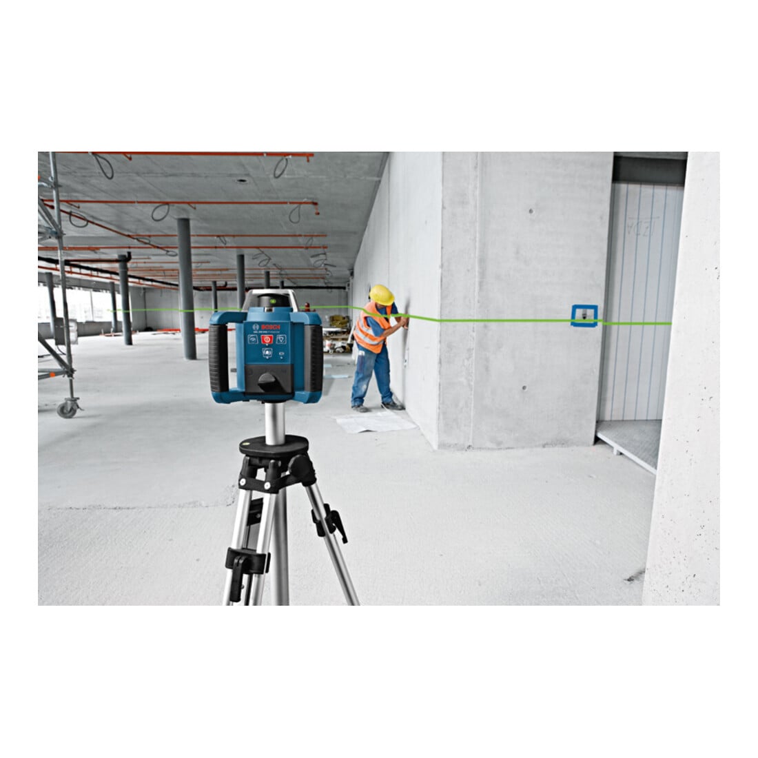 Bosch roterende laser GRL 300 HVG met RC 1 en WM 4