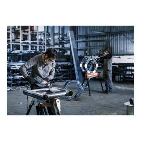 Bosch staalborstel met gegolfde draad