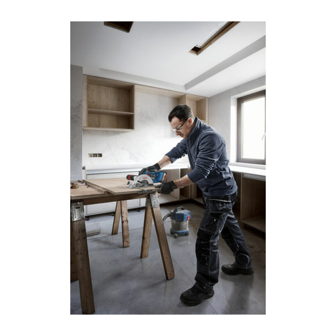 Bosch Scie circulaire sans fil GKS 18V-51