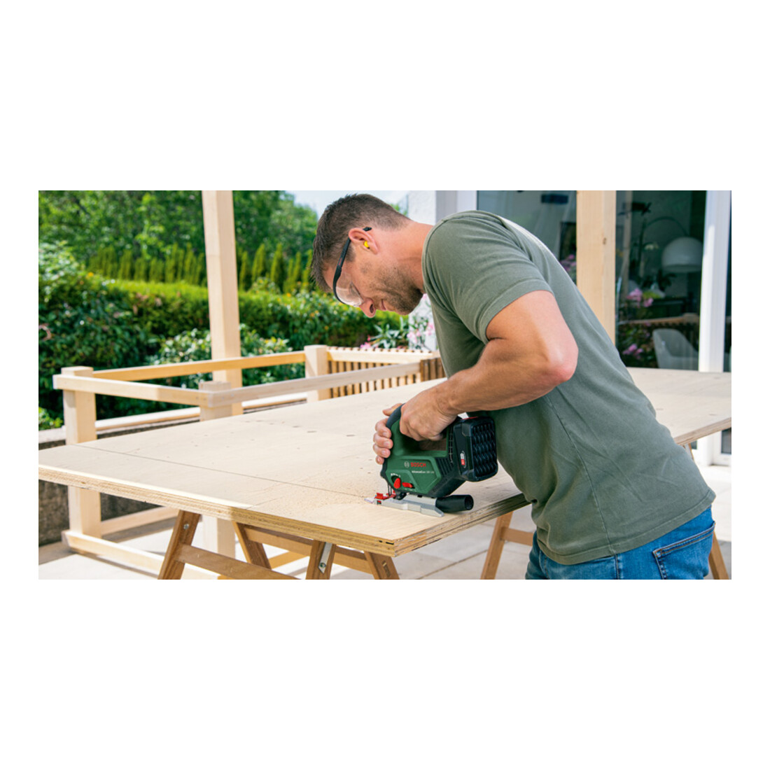 Bosch Scie sauteuse sans fil AdvancedSaw 18V-140, 1 x batterie PBA 18V 2.0Ah