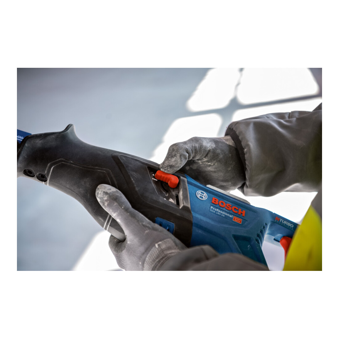 Bosch Sega a gattuccio a batteria GSA 18V-28