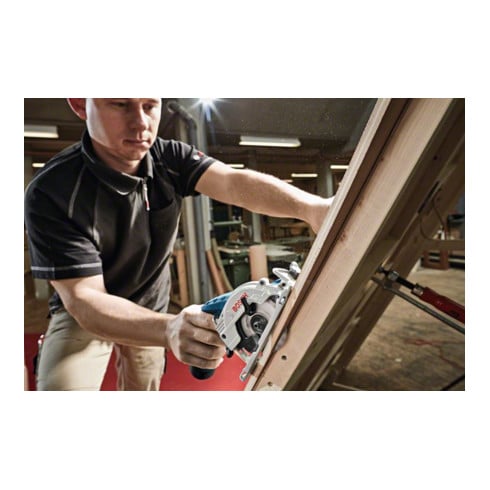 Bosch Sega circolare a batteria GKS 12V-26 Solo Version, in cartone