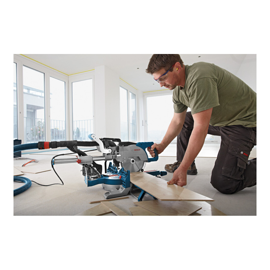 Bosch Sega per pannelli GCM 8 SJL con lama circolare 216 x 30 mm