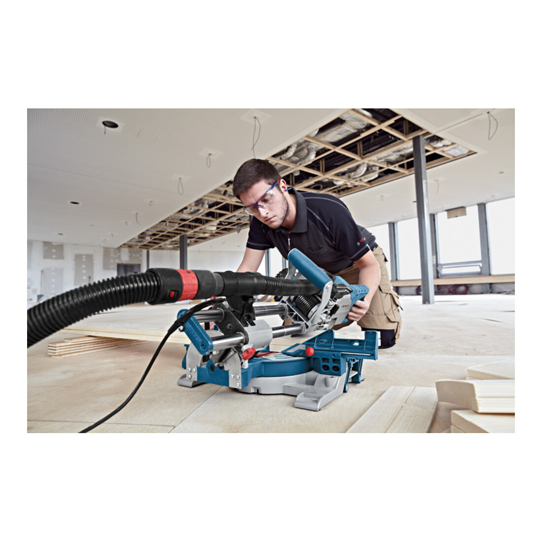 Bosch Sega per pannelli GCM 8 SJL con lama circolare 216 x 30 mm