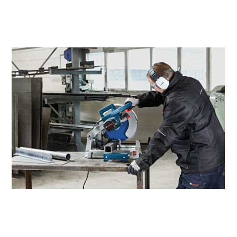 Bosch Sega per troncatura di metalli GCD 12 JL