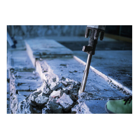 Bosch Spitzmeißel mit 30-mm-Sechskantaufnahme 400 mm