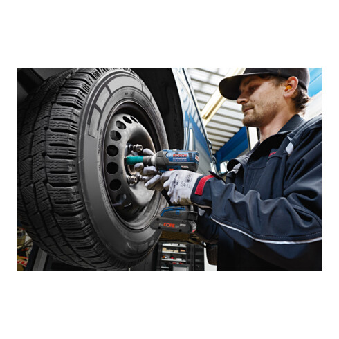 Bosch Starter-Set, 1 Akku ProCORE18V 4.0 Ah, Schnellladegerät GAL 18V-40 Professional