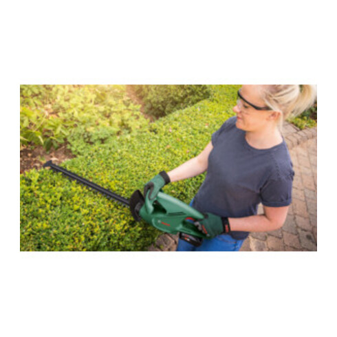 Bosch Tagliasiepi EasyHedgeCut 18-45, 1x batteria, caricabatterie, coprilama