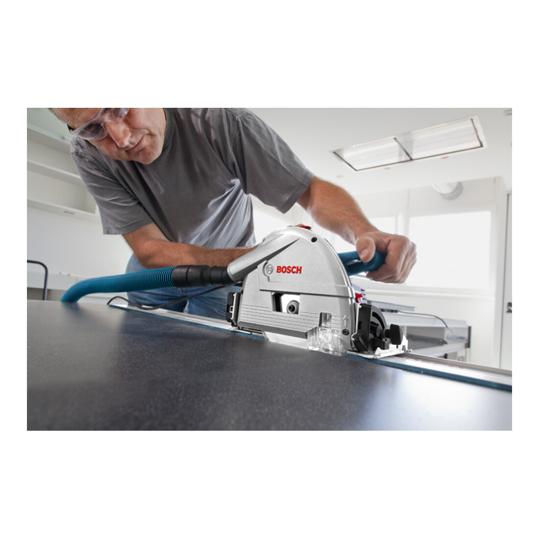 Bosch Tauchsäge GKT 55 GCE im Karton