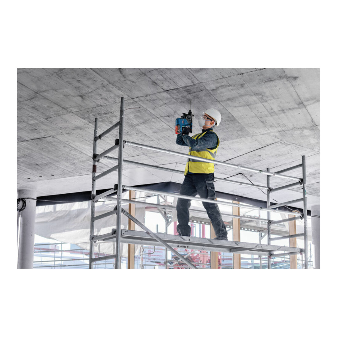 Bosch Trapano a percussione a batteria con SDS plus GBH 18V-24 C
