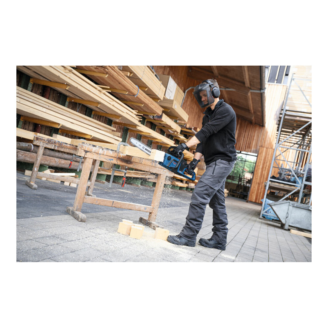 Bosch Tronçonneuse GKE 18V-40 (solo, C)