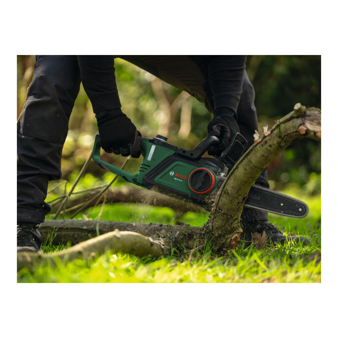 Bosch Tronçonneuse sans fil PKE18V-30-28
