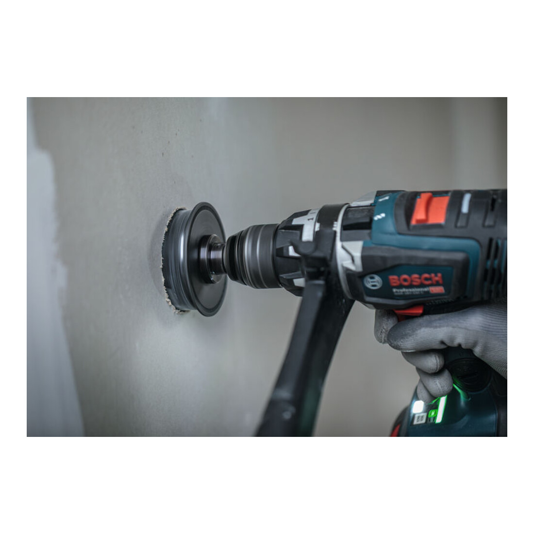 Bosch Wood and Drywall Lochsäge mit Aufsteckhalter und Randsenker, 68 x 30 mm