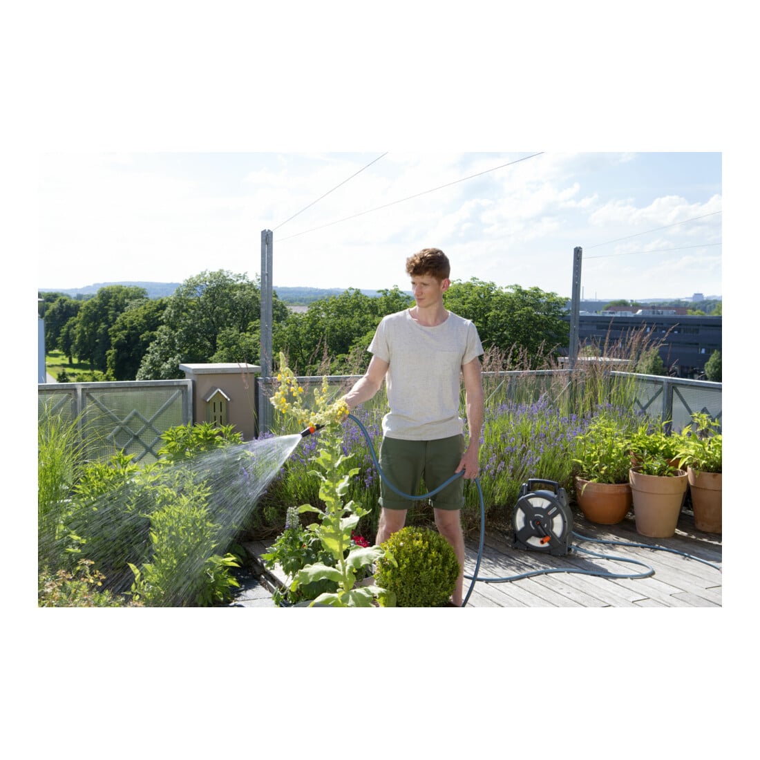 Box pour tuyau de terrasse 10 m GARDENA city gardening