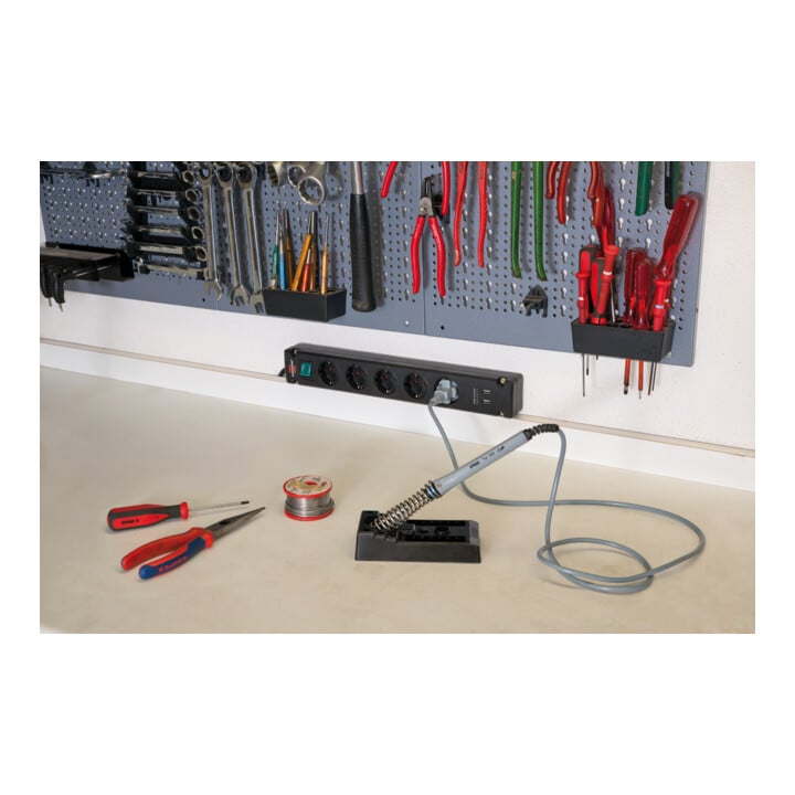 Bremounta Steckdosenleiste mit USB-Ladefunktion 5fach schwarz 3m