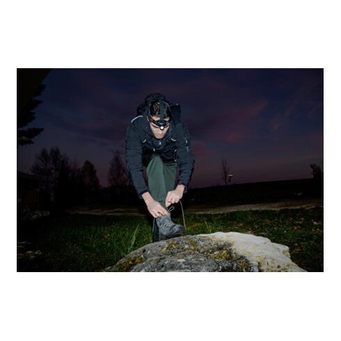 Brennenstuhl Akku LED Kopflampe LuxPremium KL 251 AF / Stirnlampe LED mit austauschbarem Akku und Rotlicht (250lm, IP44, CREE-LED, max. Leuchtdauer 40h, inkl. USB C Kabel) schwarz