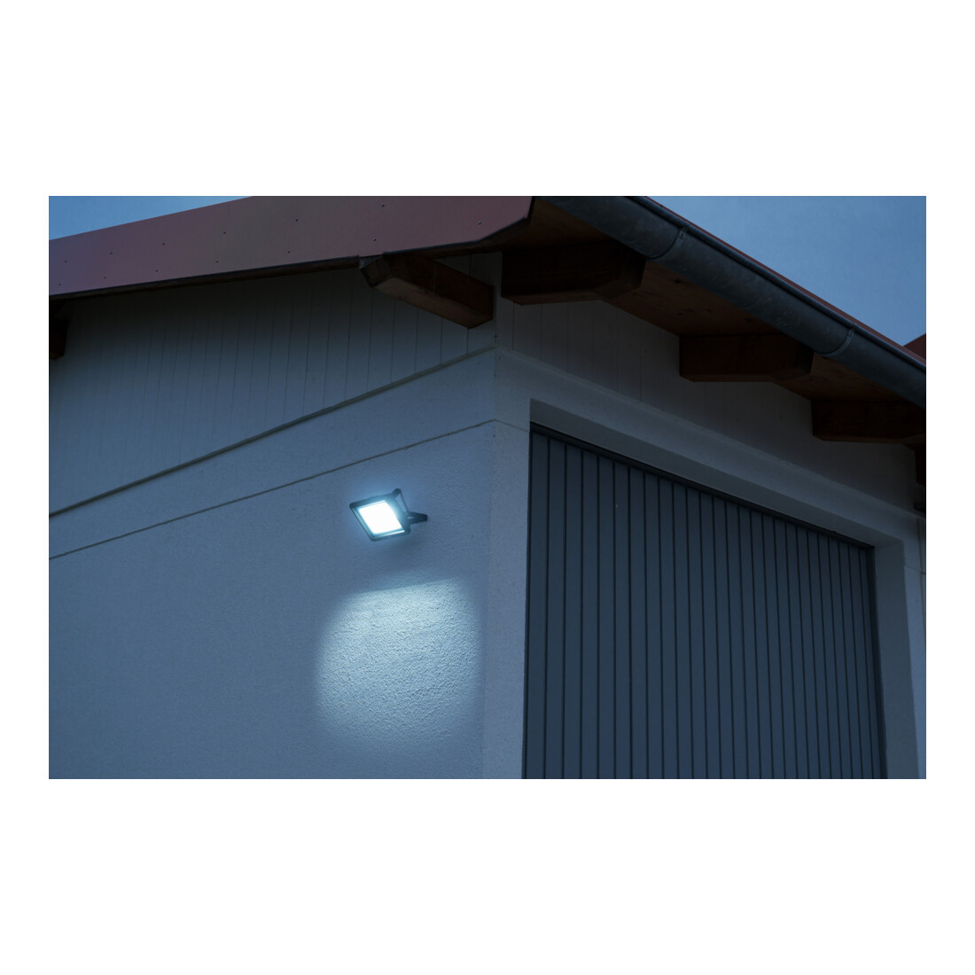 Brennenstuhl LED Strahler JARO 7060 / LED-Leuchte 50W für außen (LED-Außenstrahler zur Wandmontage, LED-Fluter 5800lm aus Aluminium, IP65)