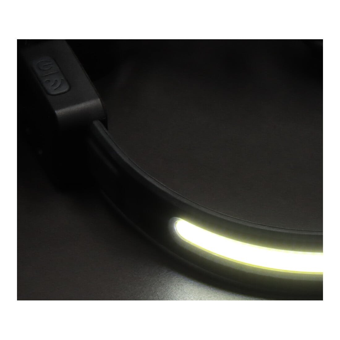 Brennenstuhl LuxPremium Akku LED Sensor Kopflampe SL 500 A / Wiederaufladbare Stirnlampe mit Sensor (Stirnlampe USB C mit Rotlicht, IP44, COB-LED, 500lm, max. 22h Leuchtdauer, Akku 18650 austauschbar)