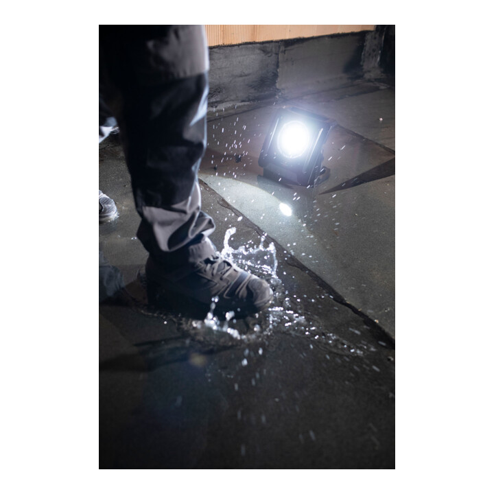 Brennenstuhl Multi Battery LED Hybrid Spot 6050 MH / LED Construction Spot 60W compatible avec les batteries 18V 5