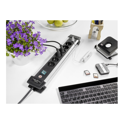 Brennenstuhl Premium-Alu-Line Steckdosenleiste mit USB-Ladefunktion 6-fach 3m H05VV-F 3G1,5 - 1391000516