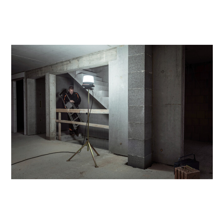 Brennenstuhl professionalLINE Projecteur LED mobile 360° ORUM 5050 M, 5800 lm 47W, 5m H07RN-F 3G1,5, IP54