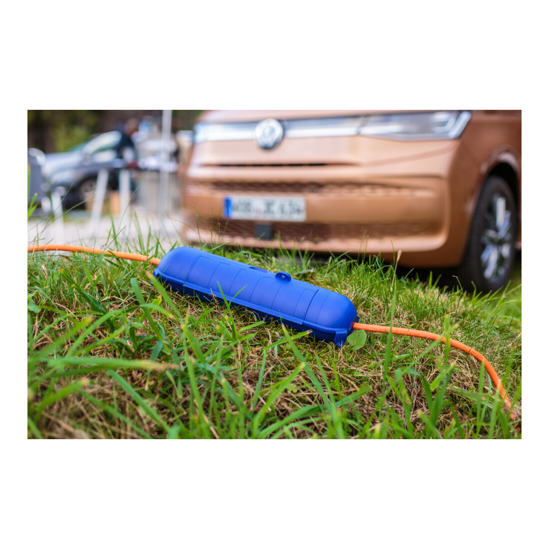 Brennenstuhl Safebox CEE 230V / Schutzbox IP44 für Verlängerungskabel (Schutzkapsel für H07RN-3G2,5 Kabel im Außenbereich, Campingzubehör) blau