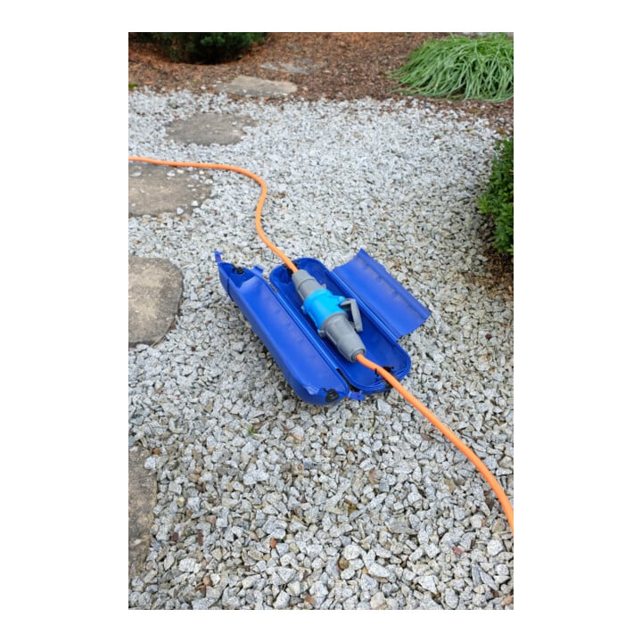 Brennenstuhl Safebox CEE 230V / Schutzbox IP44 für Verlängerungskabel (Schutzkapsel für H07RN-3G2,5 Kabel im Außenbereich, Campingzubehör) blau