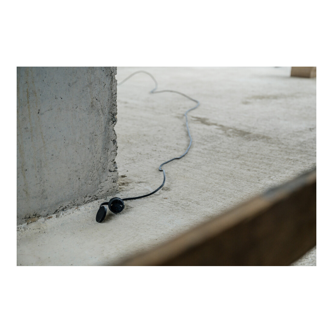 BRENNENSTUHL Verl.-Kabel BREMAXX 25m sch 1169900 t N05V3V3-F3G1,5 - Stecker u. Kuppl 1169900