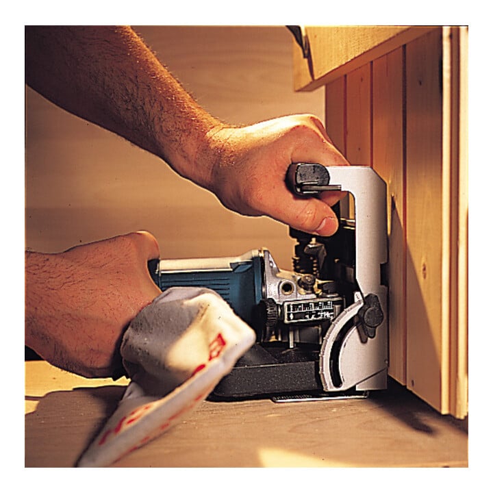 Bride de fixation Bosch pour fraise latérale 20 mm