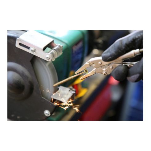 Brilliant Tools griptang