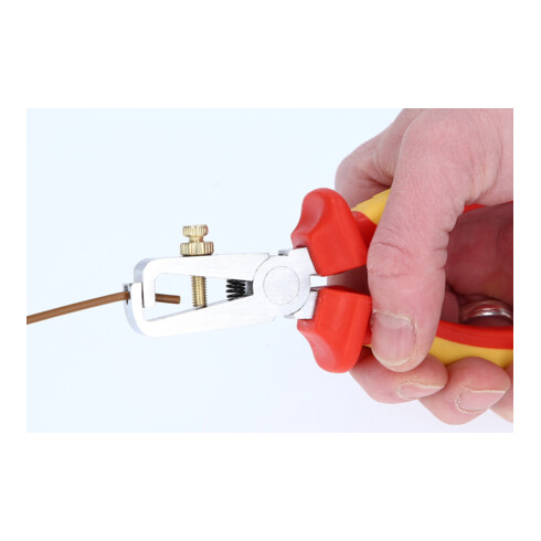 Brilliant Tools VDE Abisolierzange, 160 mm