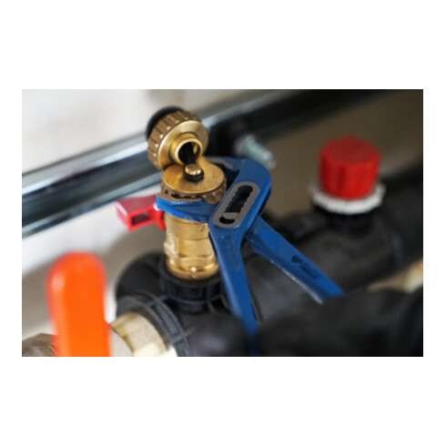 Brilliant Tools Wasserpumpenzange