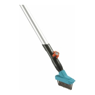 Brosse à sol combisystem M GARDENA - Action