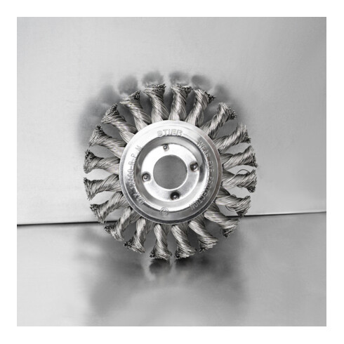 Brosse ronde STIER diamètre 22,2 mm en acier