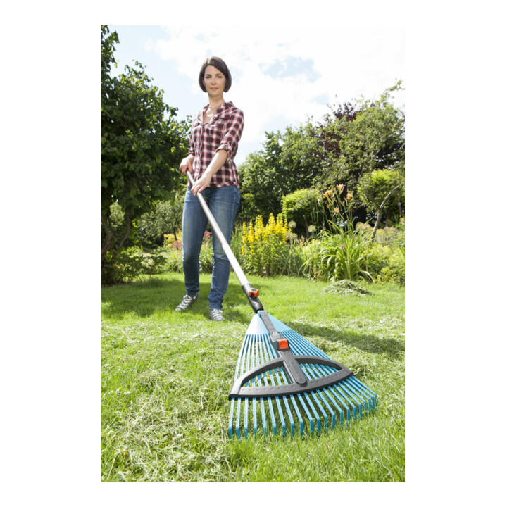 Brosse de réglage en plastique combisystem GARDENA - Action