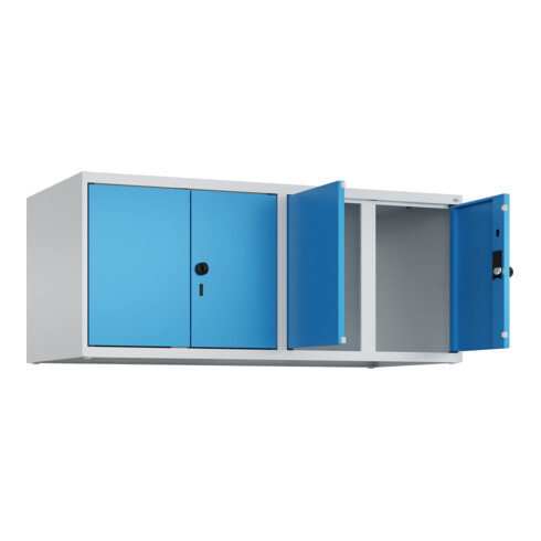 C+P Aufsatzschrank Classic PLUS, 4 Abteile, 500x1200x500mm, 7035/5012 Verschluss Sicherheits-Drehriegel