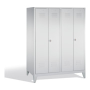 C+P Classic double casier sur pieds, 4 compartiments, H1850xL1590xP500mm Avant Corps gris clair Corps gris clair Gris clair