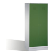 C+P Double colonne Classic sur socle, 2 compartiments, H1800×I810×P500mm, façade vert réséda, corps gris clair-1