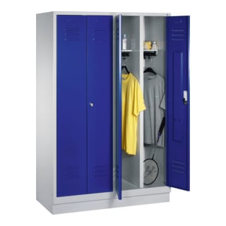 C+P Doppelspind Classic auf Sockel 4 Abteile Front Enzianblau Korpus Lichtgrau